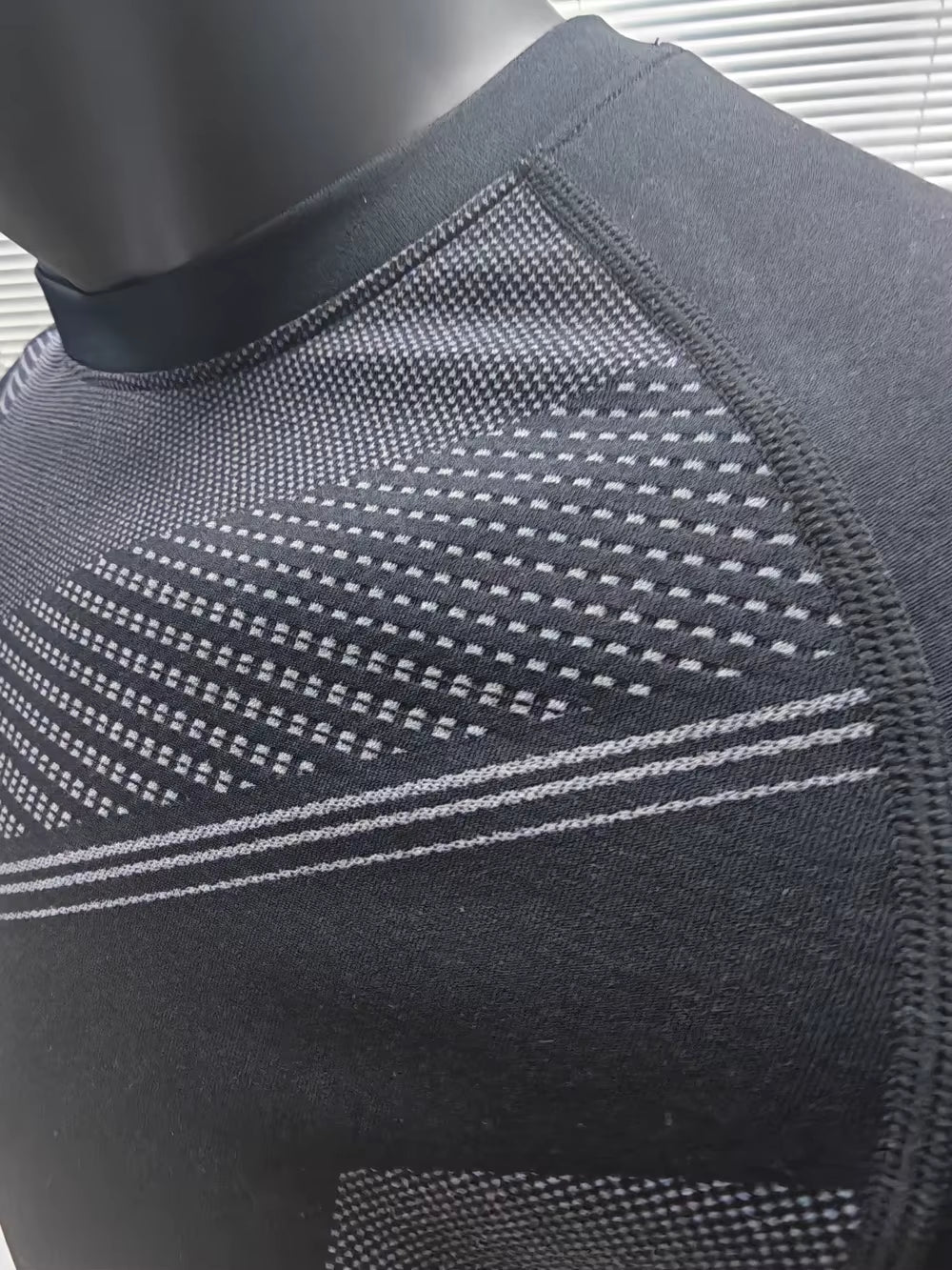 OEM Custom Men's Knitted Compression Shirt